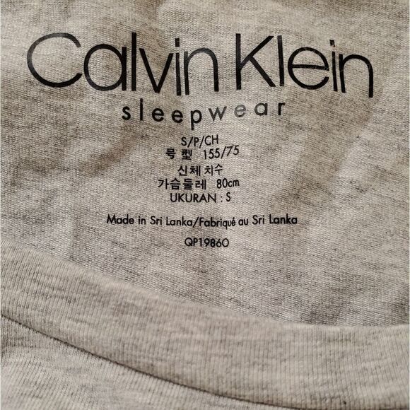Calvin Klein Logo Long Sleeve Pajama Top - Picture 8 of 11